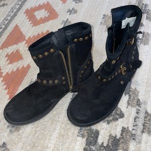 UGGS fashion boots